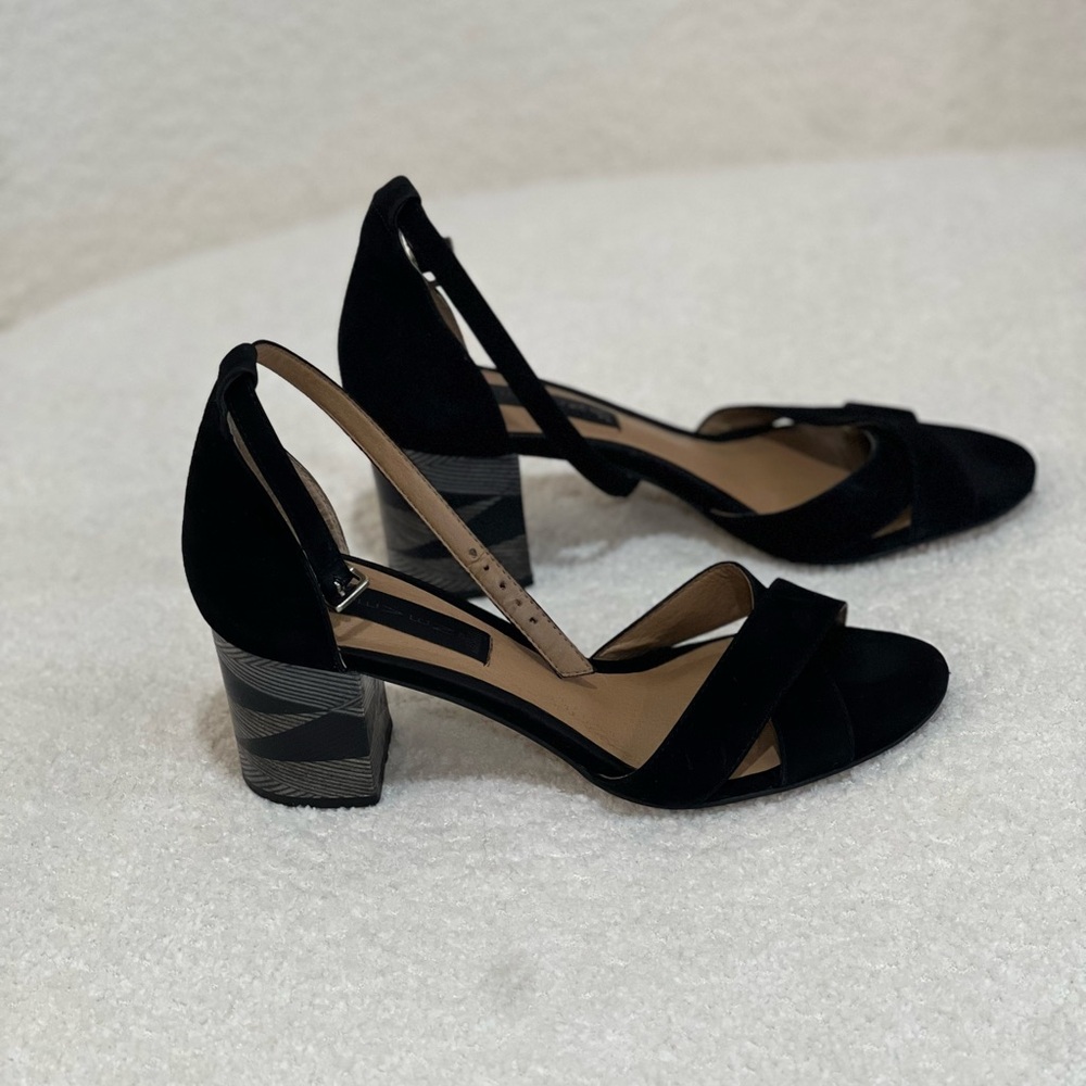 Steve Madden Chic Black Block Heel Sandals